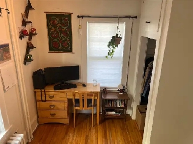 Summer Sublet Available Image# 6