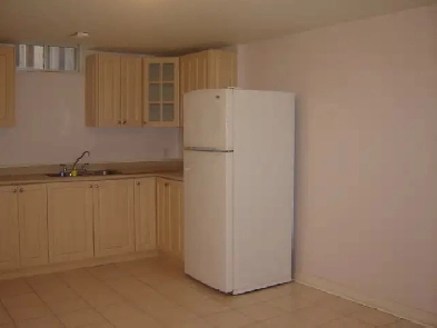 Large Basement Apartment, Heartland, Mavid Rd and 401 Image# 1
