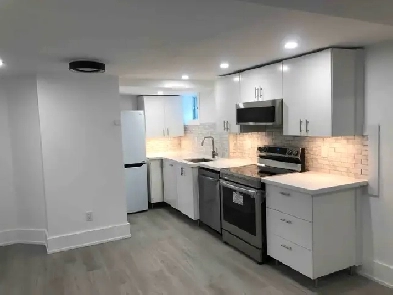 For Rent 2 Bedroom apartment - prime East York location Image# 3