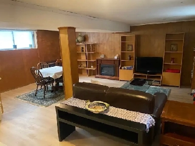 2-bdrom FURNISHED basement apt for rent in heart of North York Image# 4