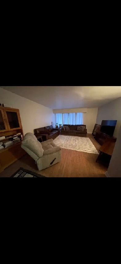 Duplex or house for rent Image# 5