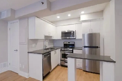Studio Plateau Mont-Royal - ID 938 Image# 5