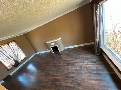 House rental/Winnipeg South/St Mary’s Rd Image# 3
