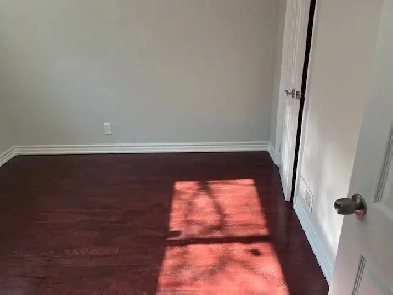 Room for rent Image# 3