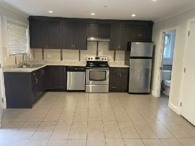 2 Bedroom Laneway house for Rent Image# 1