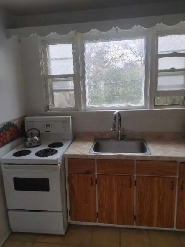 room for rent in two bedroom Image# 10