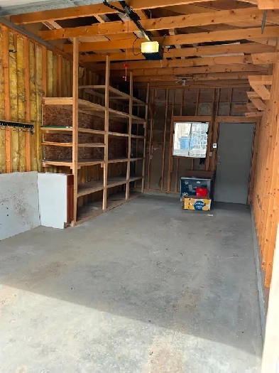 RV Garage for rent 350.00 per month Image# 2