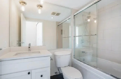 Effortless Downtown Living – ALL INCLUDED MOVE IN | NOW! Image# 1