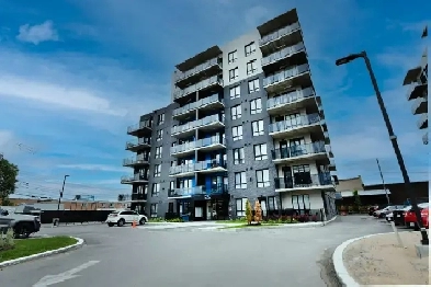 St-leon, 4.5, Condo Luxe,  2SDB, 5 Électro, Station int. incl Image# 6
