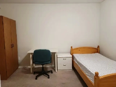 Room For Rent / North York / York Uni. Village Image# 4