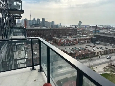Stunning 2-bedroom Condo with Lake View - for rent Image# 5