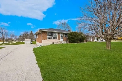 3 Bedroom basement for Rent in Whitby Image# 8