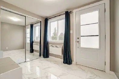 4 beds/2 full baths spacious Bungalow for rent in Aylmer Image# 2
