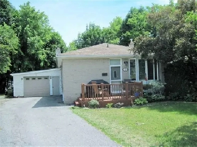 2 Bed Plus Den   1 Bath Basement Image# 9