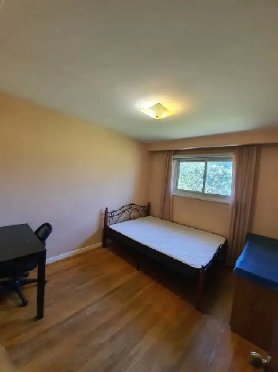 One room for rent(male only) Image# 1