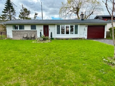 Renovated Bungalow DND Sailing club Private Lot Image# 2