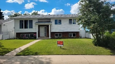 5822 54st Vegreville 5 bdrm 2.5 bath Image# 9