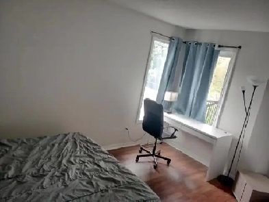 Furnished room with Sharing washroom Image# 1