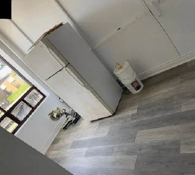 800 sq ft of Commercial Office Space for rent with 3 Rooms Image# 3