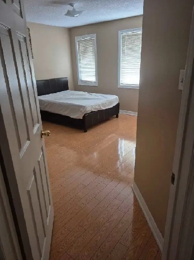 Room for rent (Boys) Image# 1