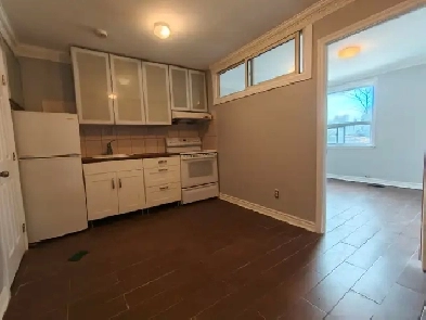 Nice Second Floor One Bedroom Apartment $1680 Image# 1