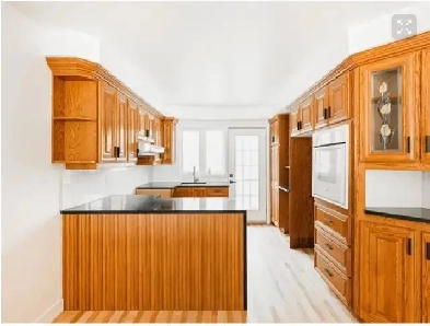 6.5 Main Floor Duplex LaSalle, WATER FRONT AMAZING Image# 4