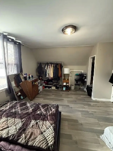 Room Available for RentLooking for 2 boys, 2 girls, or a couple Image# 1