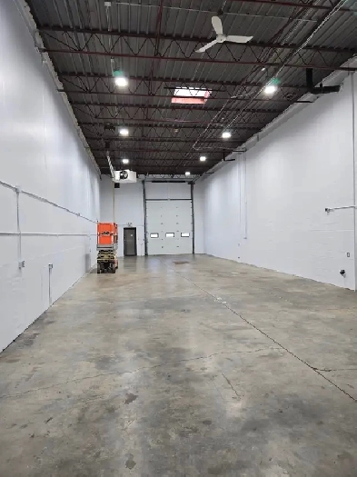 Warehouse For Rent - South Edmonton Image# 1