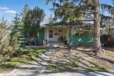 3-Bedroom Bungalow with Double Garage in Hillsdale Image# 1