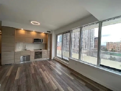 North York Condo Unit 2Bed 2Bath W/Parking Image# 3