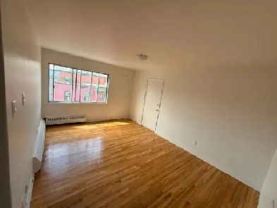 Logement 3 et ½ au Sud-Ouest de Montréal Image# 1