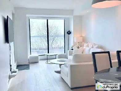 $899,800 - Condominium for sale in L'Ile Des Soeurs Image# 1