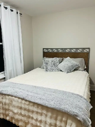 Furnished Room All Included Little Italy (Corso Italia Station) Image# 1
