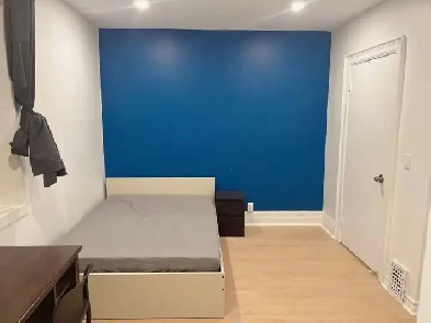 Downtown College&Ossington 1bedroom and bathroom available June1 Image# 1