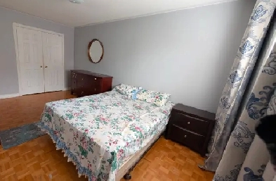 LARGE FURNISH ROOM IMMEDIATE. 5 MINUTES TO SQUARE ONE Image# 1