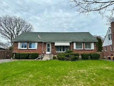 5 1 Bedroom House For Sale in Cobourg Image# 1