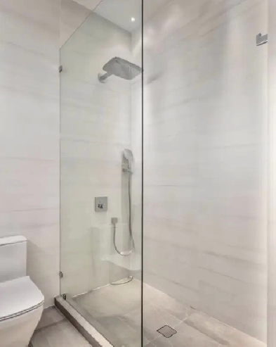 New renovation whole house/ whole floor/ rooms/ by NW train Image# 1