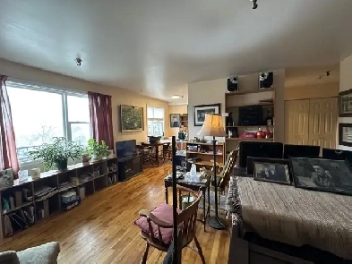 2 BEDROOM INCLUDES HEAT, HOT WATER, BALCONY Image# 3