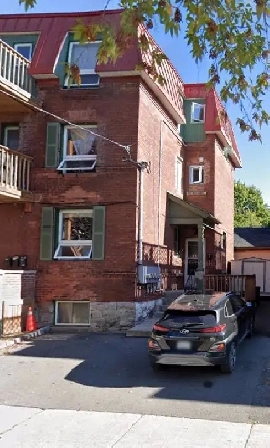 Pick Percy! 1 Bed in downtown Ottawa with an exclusive Deck! Image# 1