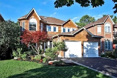 FOR LEASE 2342 Wild wood Cres, Pickering,ON. Image# 3