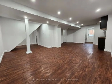 2 Beds, 1 Bath, 1 Parking Basement Apartment in Aurora Image# 10
