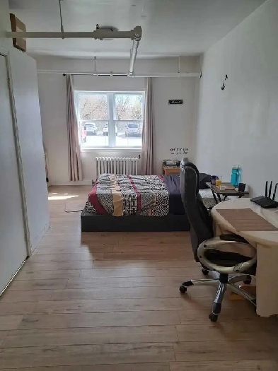 STUDIOS FOR RENT Image# 7