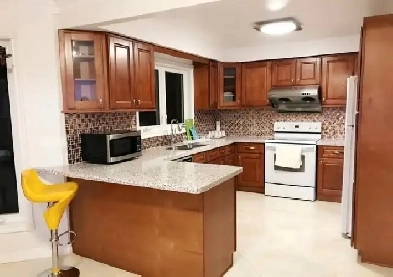 Fully Furnished Room for Rent – Bright, Spacious, and Move-In R Image# 1