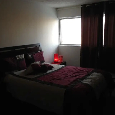 3 1/2 METRO COTE-VERTU (TOUT INCLUS ) Image# 1