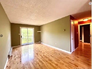 Clean spacious 2 Beds 1 Bath Apartment for rent Image# 7