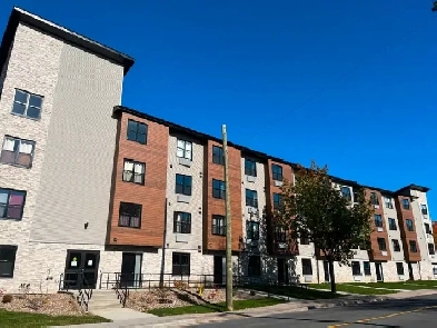 725 Beaverbrook St 2 bedroom, 1 bath Move in Ready Image# 7