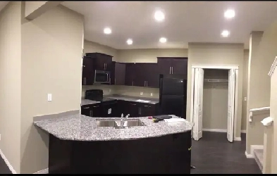 Near New House for rent in Walker Lakes SW of Edmonton Image# 3