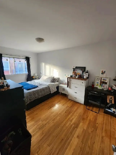 4 1/2 Rénové NDG 1475$ June or July Image# 1