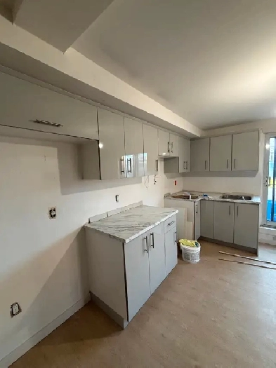 4 ½ Demi Sous Sol – Pret 1er Juin – Rénové Image# 1