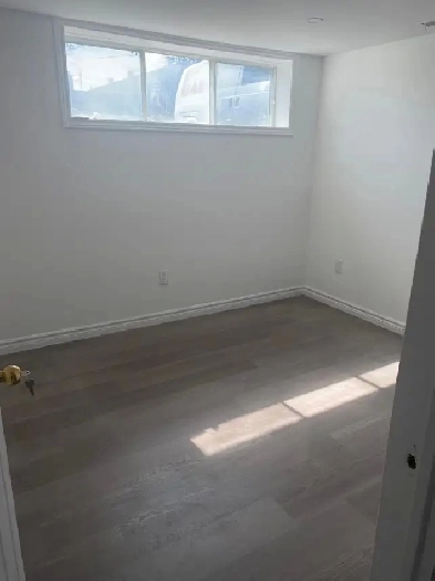 2 BEDROOM NEWLY RENOVATED BASEMENT Image# 1